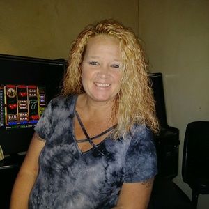 Meet your Posher, Gina